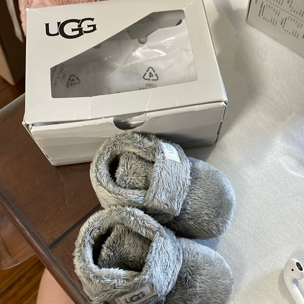 Baby bixbee Ugg